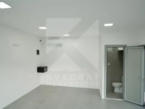 Izdavanje, poslovni prostor, 30m², Masline, Podgorica - image 5
