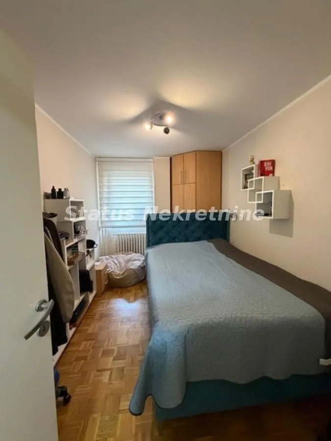 Prodaja, dvosoban stan, 76m², Novo naselje, Novi Sad