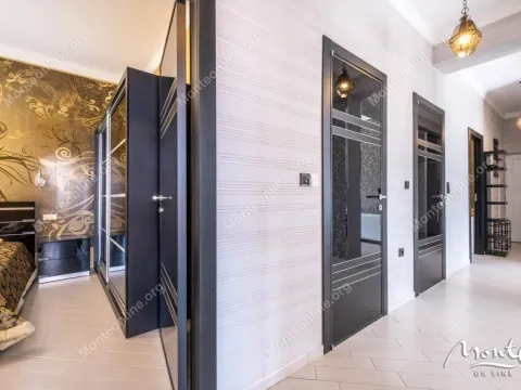 Prodaja, trosoban stan, 101m², Orahovac, Kotor - image 21