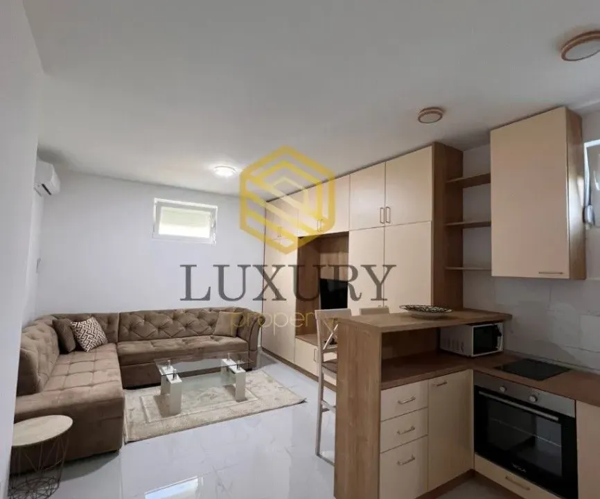 Rent, studio apartment, 33m², City Kvart, Podgorica