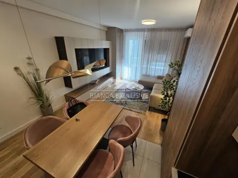 Stan in Novi Beograd Blok 65