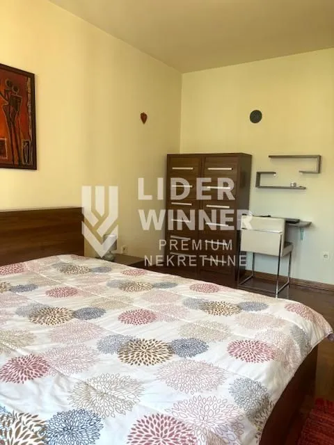 Rent, three bedroom apartment, 66m², Stari Grad, Beograd