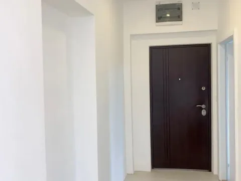 Izdavanje, dvosoban stan, 57m², Zemun Centar, Zemun Sve Podlokacije - image 2