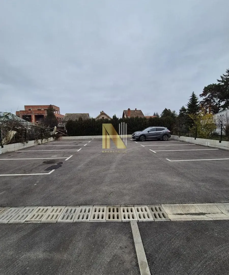 Rent, office space, 650m², Stari Majur, Petrovaradin