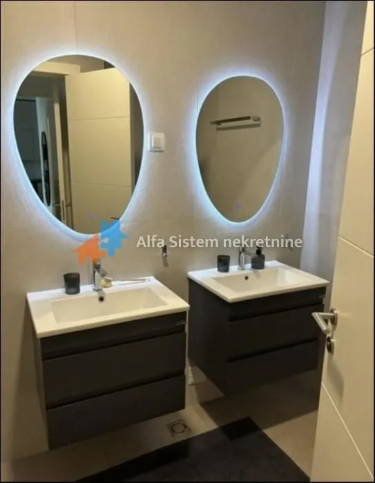 Rent, three bedroom apartment, 70m², Novi Beograd Blok 65, Novi Beograd Sve Podlokacije