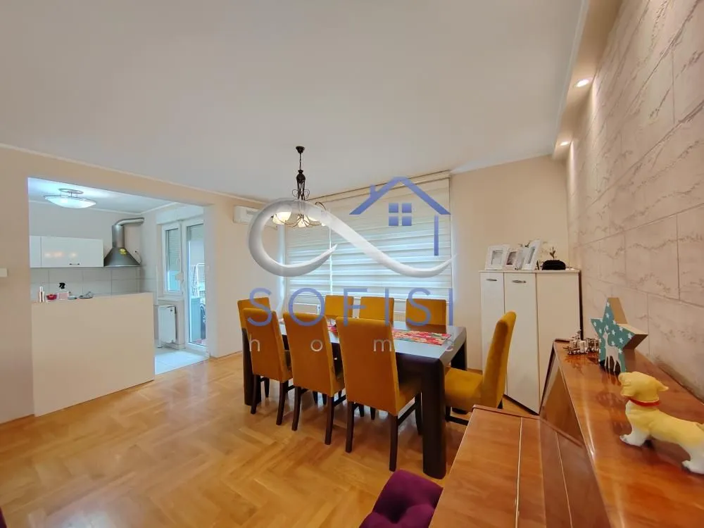 Prodaja, četvorosoban stan, 95m², Grbavica, Novi Sad Sve Podlokacije