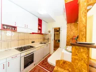 Izdavanje, dvosoban stan, 76m², Centar, Podgorica - image 5