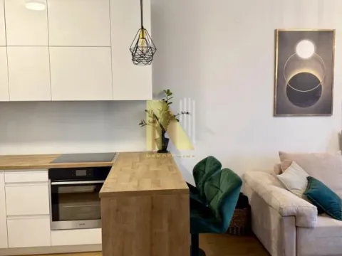 Izdavanje, dvosoban stan, 43m², Bulevar Evrope, Novi Sad Sve Podlokacije - image 6