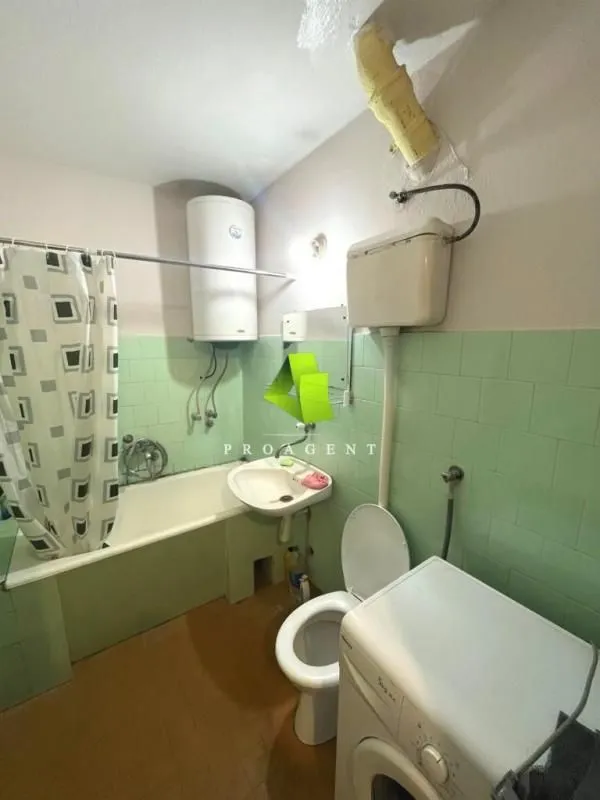 Rent, two bedroom apartment, 56m², Pantelej, Niš