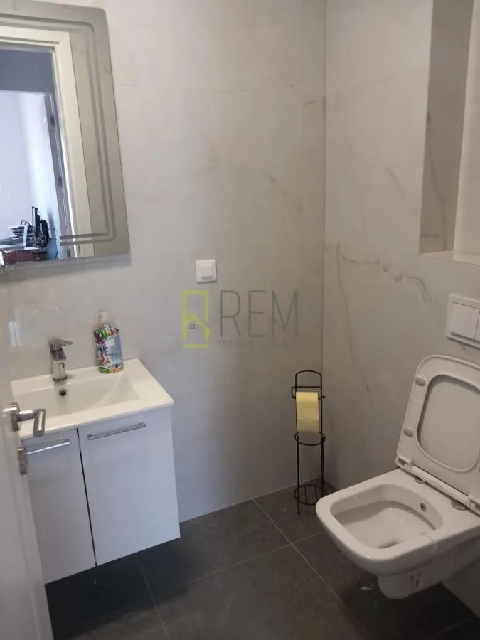 Prodaja, dvosoban stan, 56m², Ulcinj, Crna Gora