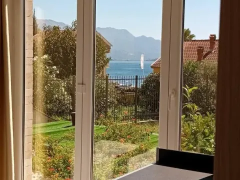 Prodaja, dvosoban stan, 74m², Đenovići, Herceg Novi - image 9