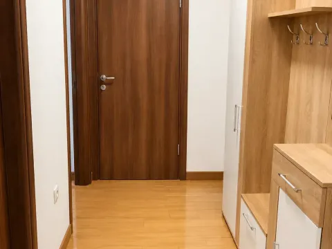 Prodaja, dvosoban stan, 64m², Pobrežje, Podgorica - image 11