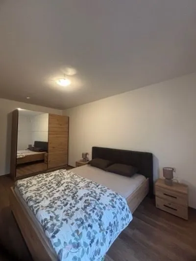 Izdavanje, kuća, 100m², Pelinovo, Kotor