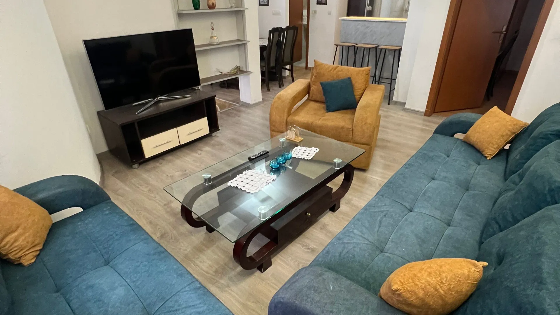 Rent, two bedroom apartment, 100m², Bjeliši, Bar