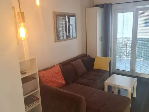Izdavanje, jednosoban stan, 24m², Đenovići, Herceg Novi - image 5