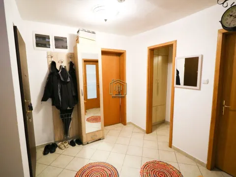 Prodaja, dvosoban stan, 92m², Stari Aerodrom, Podgorica - image 7