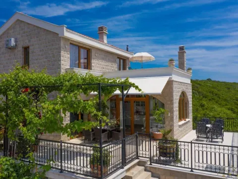 Sale, house, 300m², Zagora, Kotor - image 25