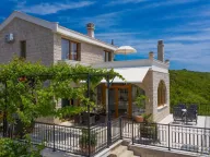 Prodaja, kuća, 300m², Zagora, Kotor - image 25