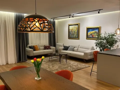 Rent, two bedroom apartment, 108m², Podgorica, Crna Gora - image 1