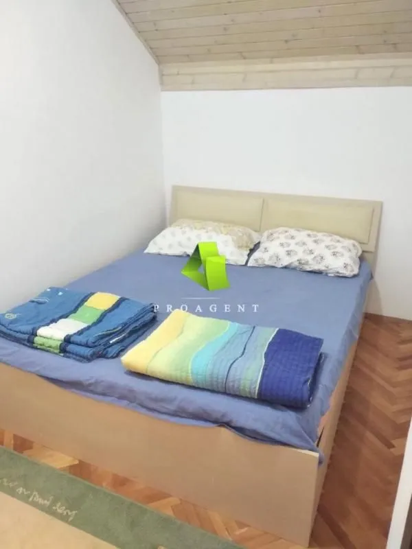 Prodaja, trosoban stan, 52m², Vrnjačka Banja, Srbija