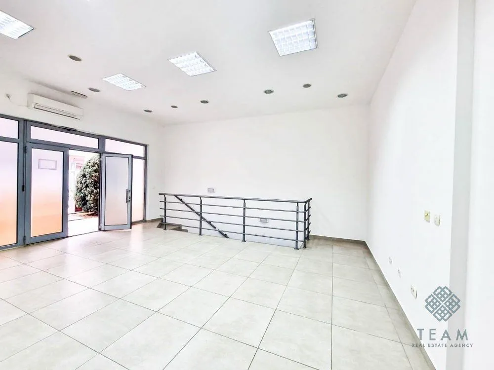 Rent, office space, 180m², Tološka šuma, Podgorica