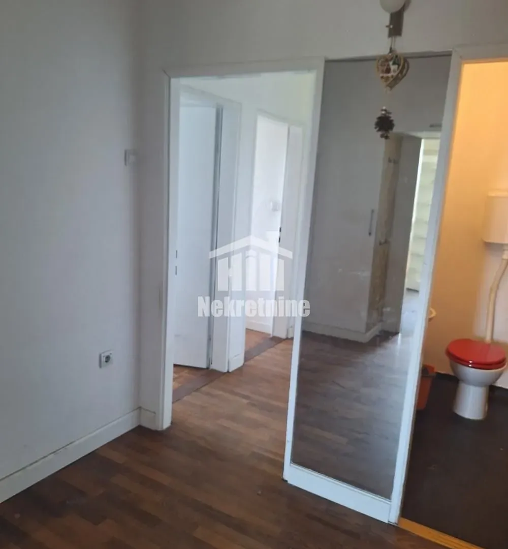 Prodaja, trosoban stan, 78m², Zemun Sve Podlokacije, Beograd