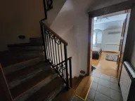 Izdavanje, četvorosoban stan, 220m², Gorica C, Podgorica - image 13