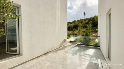 Prodaja, dvosoban stan, 119m², Krašići, Tivat - image 8