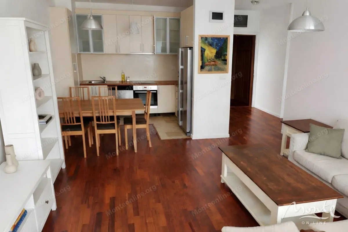 Prodaja, dvosoban stan, 75m², City Kvart, Podgorica