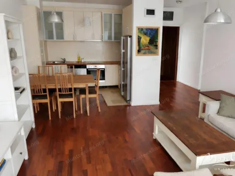 Prodaja, dvosoban stan, 75m², City Kvart, Podgorica - image 2