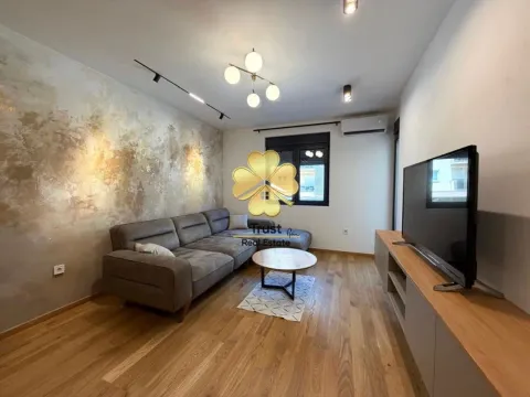 Rent, one bedroom apartment, 50m², City Kvart, Podgorica - image 4