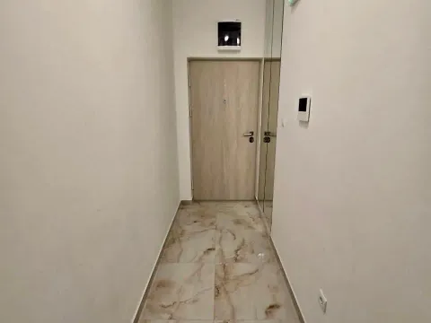 Rent, one bedroom apartment, 47m², Momišići, Podgorica - image 5