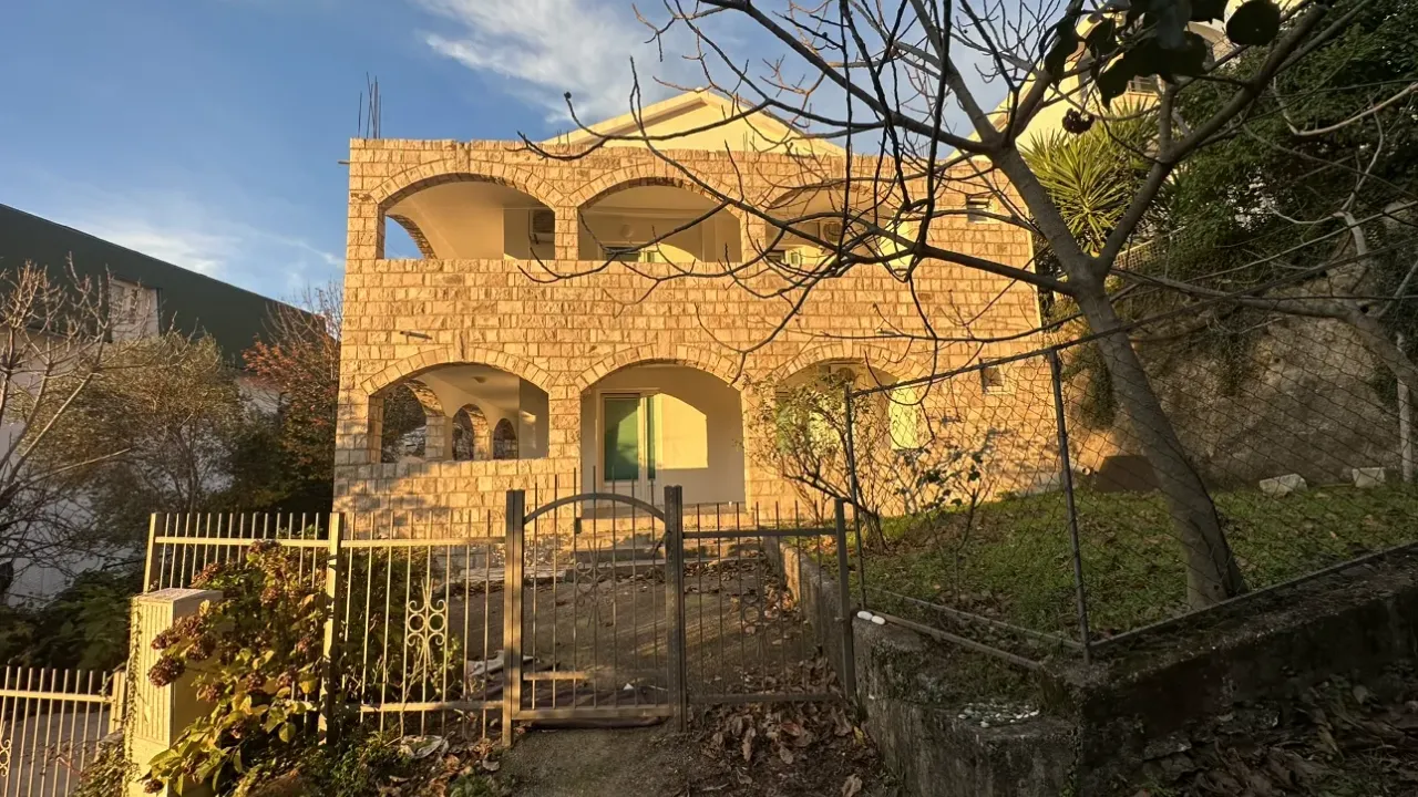 Sale, land lot, 1500m², Budva, Crna Gora