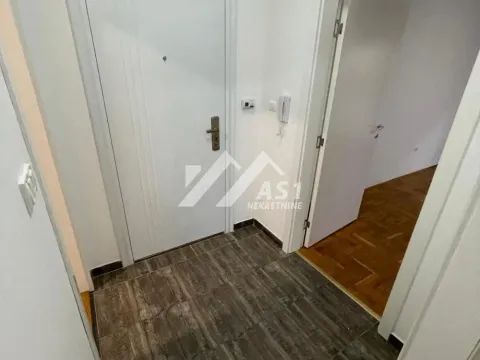 Izdavanje, dvosoban stan, 50m², Novi Sad Sve Podlokacije, Novi Sad - image 8