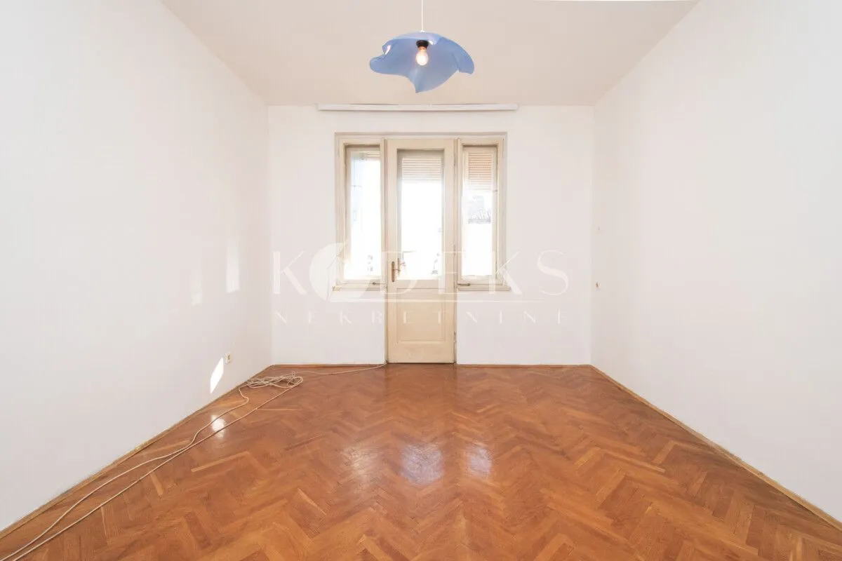 Prodaja, dvosoban stan, 76m², Centar, Podgorica