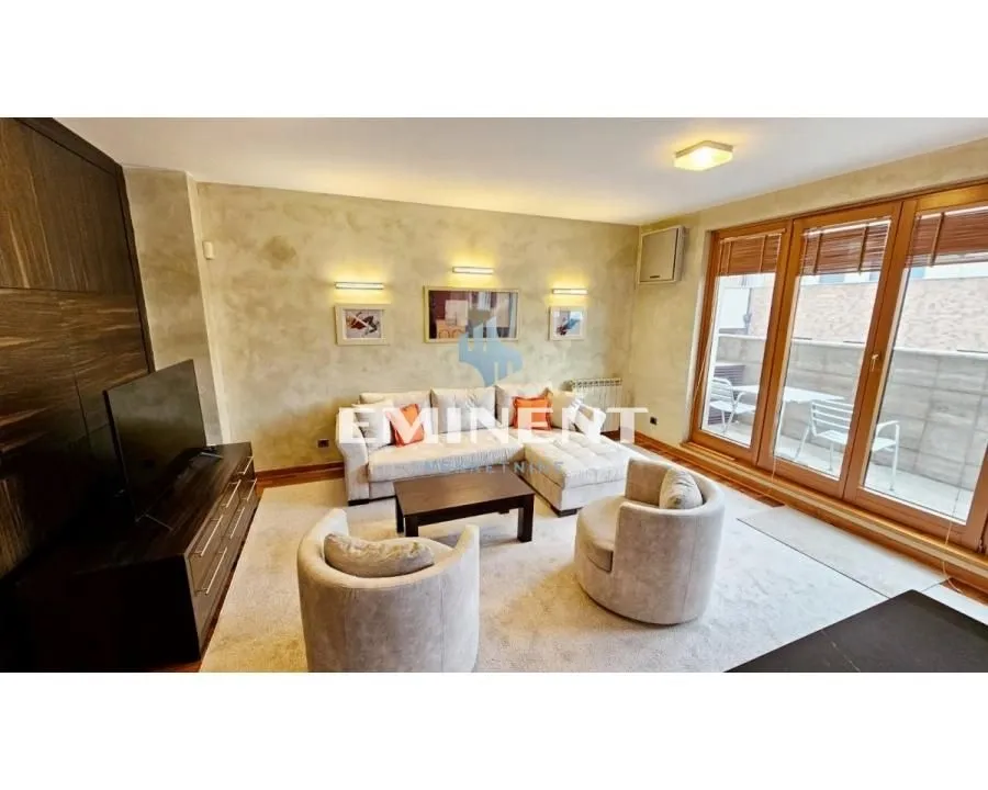 Izdavanje, trosoban stan, 90m², Vračar Hram, Vračar Sve Podlokacije