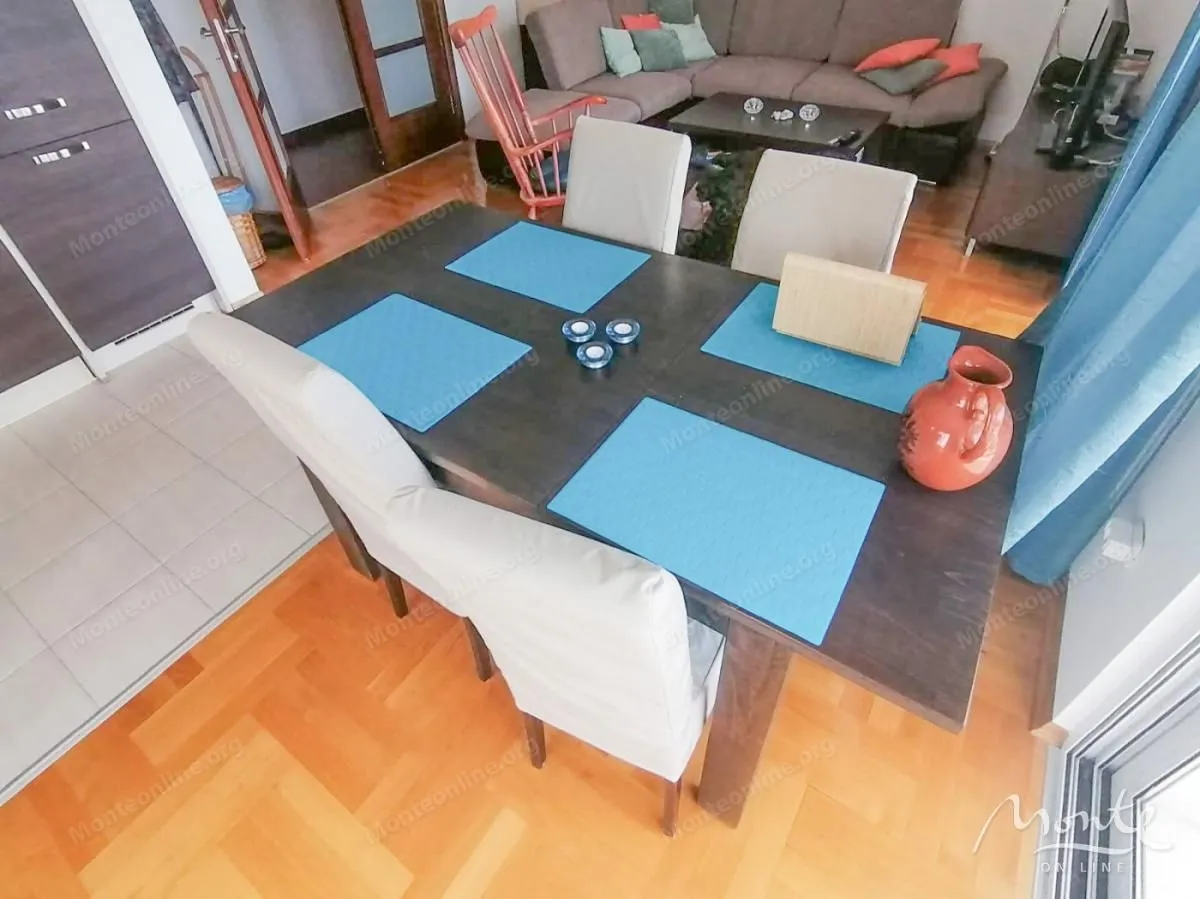 Sale, two bedroom apartment, 98m², Bečići, Budva