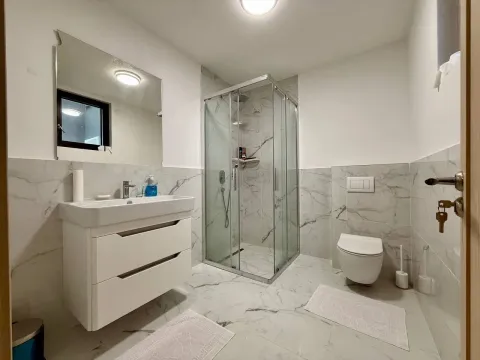 Sale, two bedroom apartment, 81m², Rafailovići, Budva - image 7