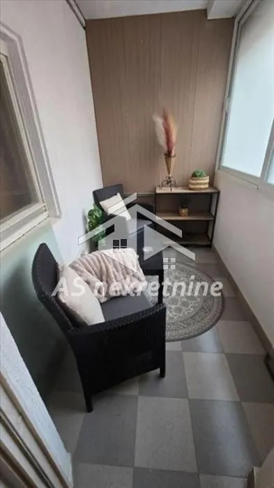 Izdavanje, dvosoban stan, 62m², Bezanijska Kosa 2, Bežanijska Kosa Sve Podlokacije