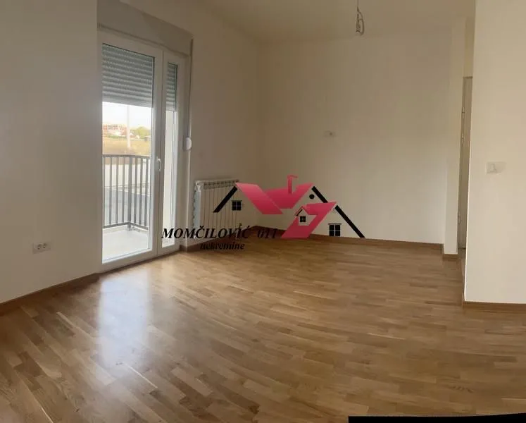 Prodaja, dvosoban stan, 42m², Ledine, Beograd