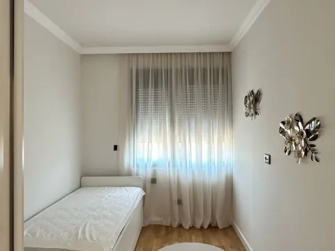 Izdavanje, dvosoban stan, 60m², Zabjelo, Podgorica - image 9