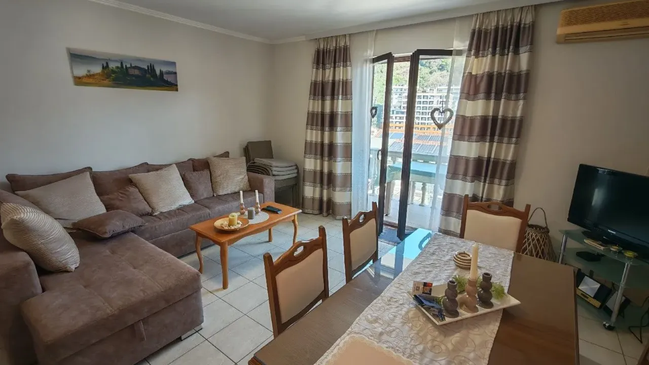 Sale, two bedroom apartment, 57m², Bijeli Do, Budva