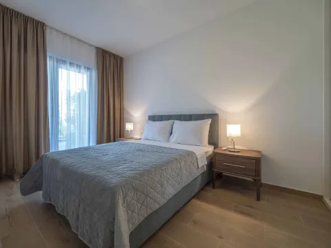 Rent, one bedroom apartment, 56m², Gospoština, Budva - image 10