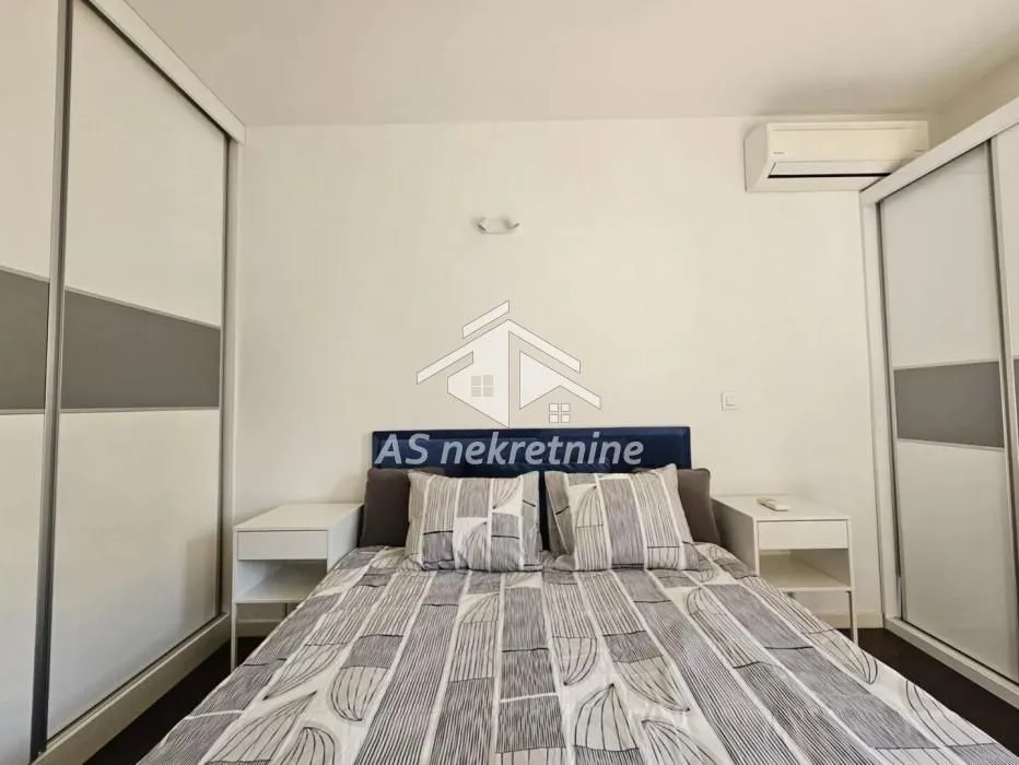 Rent, two bedroom apartment, 54m², Novi Beograd Blok 67, Novi Beograd Sve Podlokacije
