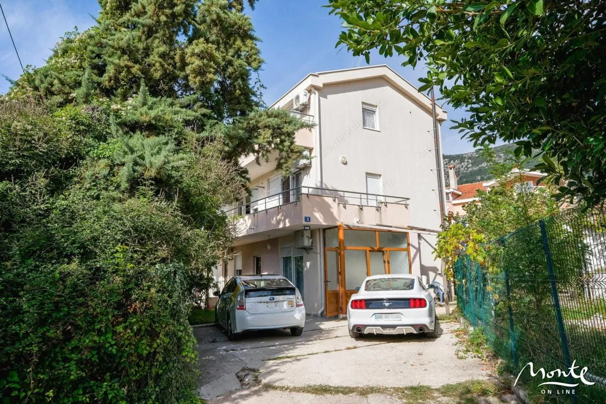 Prodaja, poslovni prostor, 537m², Budva, Crna Gora