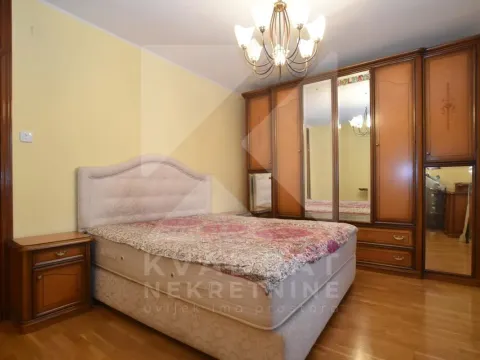 Rent, house, 128m², Stari Aerodrom, Podgorica - image 9