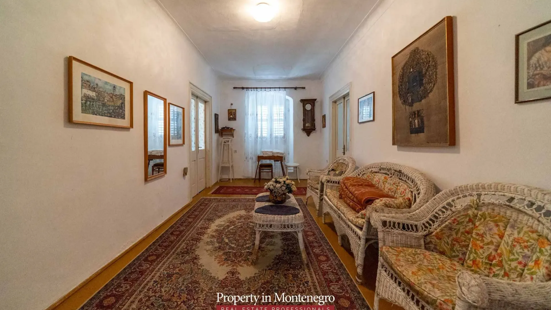 Prodaja, kuća, 321m², Prčanj, Kotor