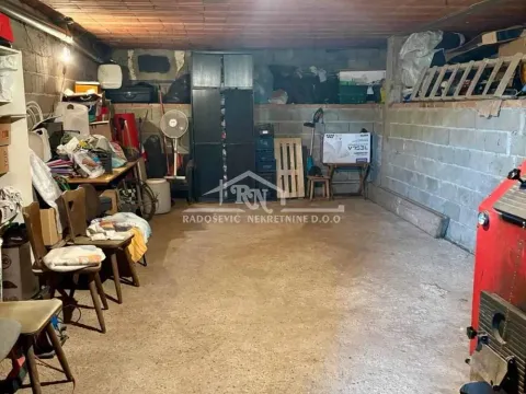 Prodaja, četvorosoban stan, 89m², Petlovo Brdo, Beograd - image 19