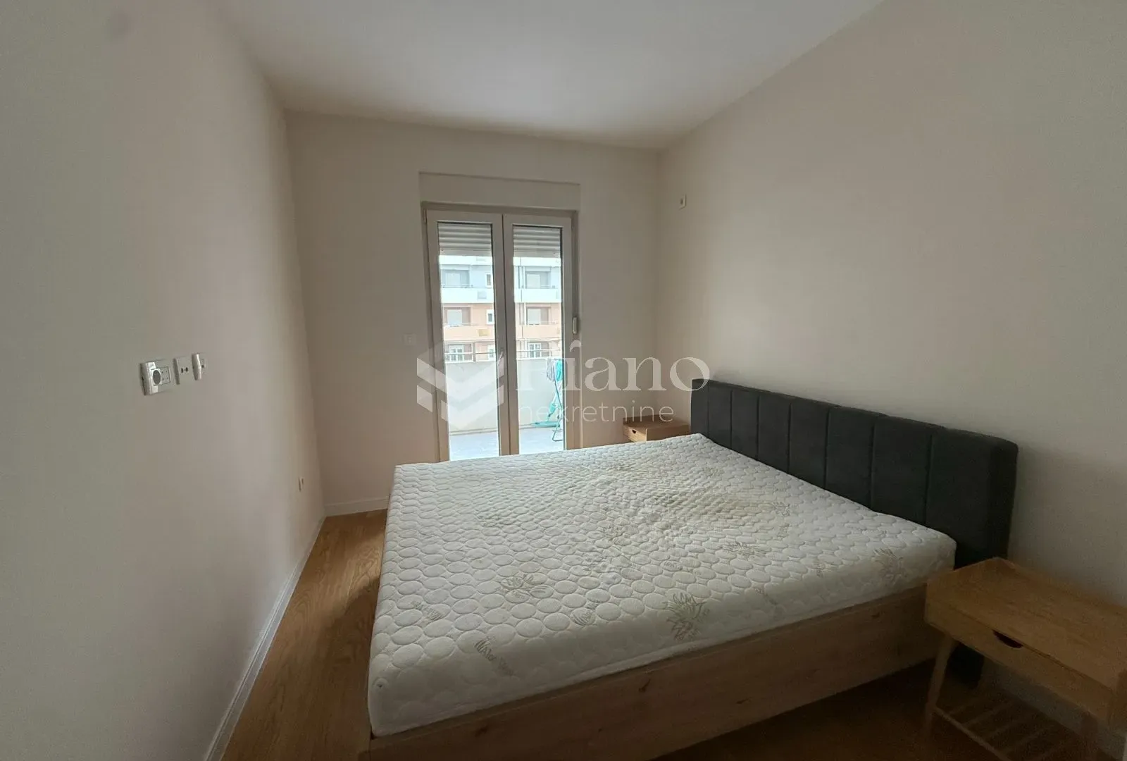 Rent, apartment, 42m², Central Point, Podgorica