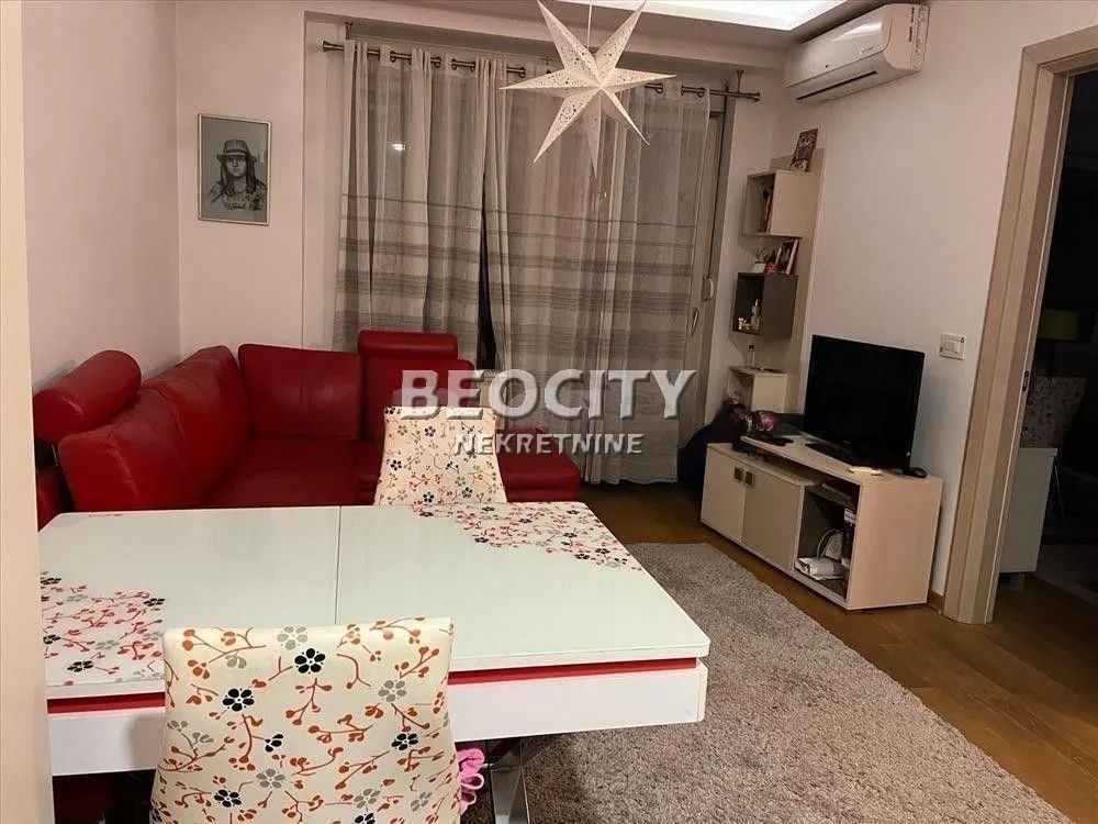 Izdavanje, stan, 41m², Banovo Brdo, Beograd